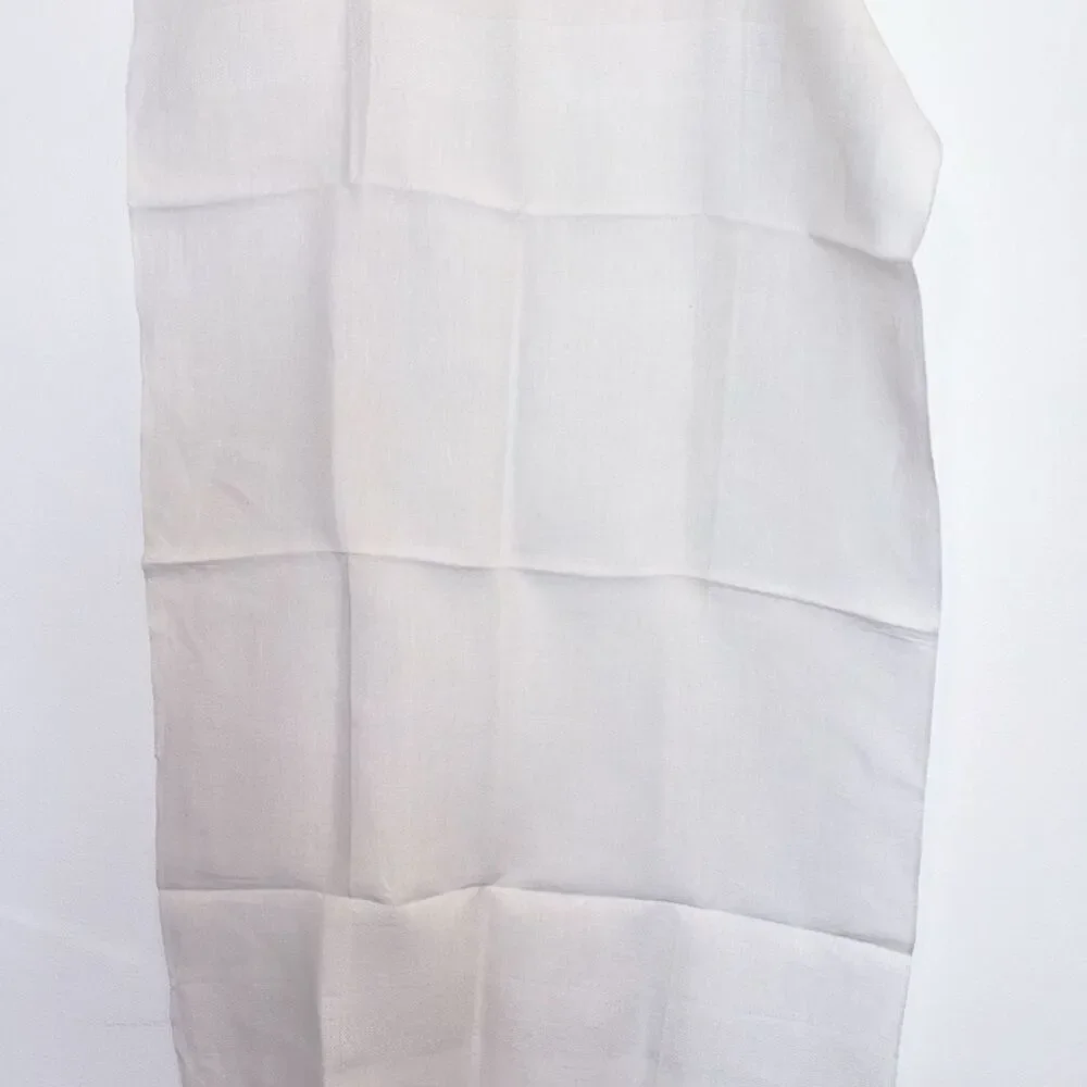 Small Vintage Ivory Linen Tablecloth 28x47
